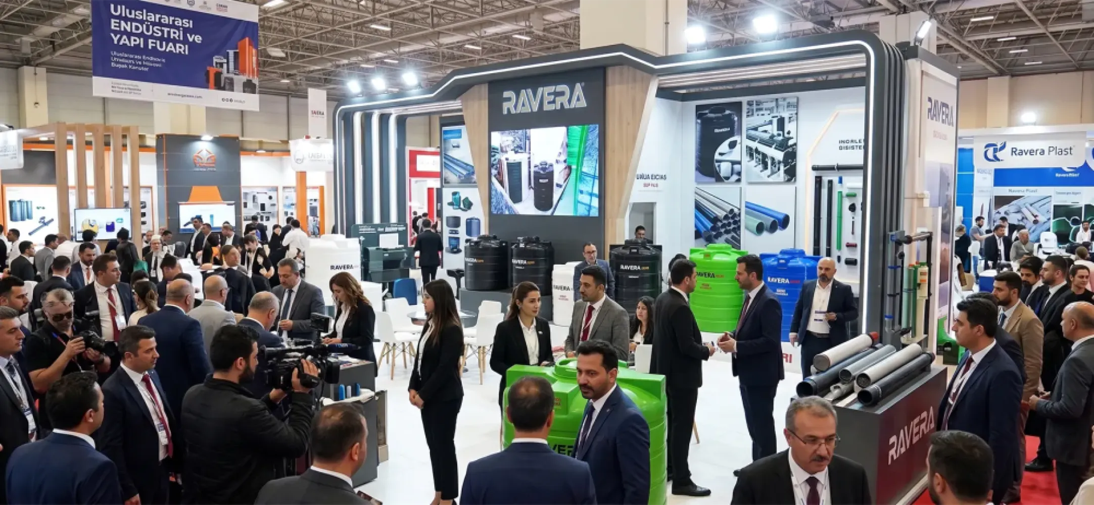 Ravera Plast, Uluslararası Endüstri ve Yapı Fuarı'nda Göz Doldurdu